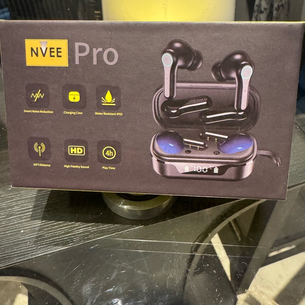Pro Black Wireless Earbuds